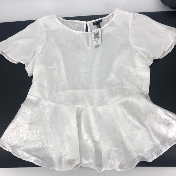Torrid White BabyDoll Snake blouse 00 Medium Large - Picture 1 of 6